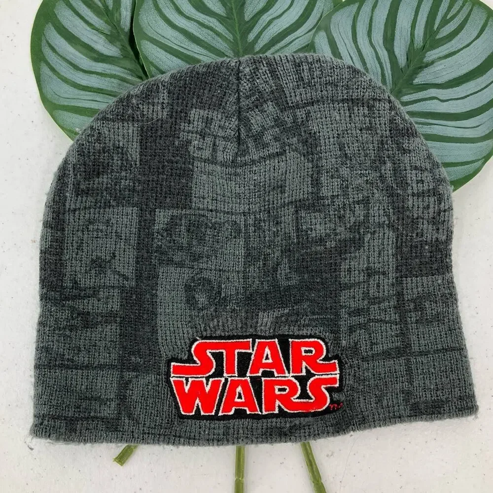 Star Wars Lucas Films Gray Red Black Embroidered Movie Knit Winter Beanie Hat